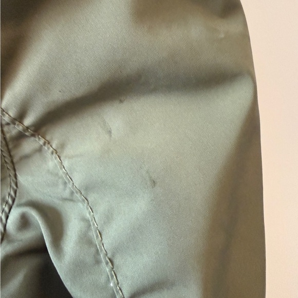 Scottevest Olive Jacket with Red/Pink Lining - Picture 6 of 7